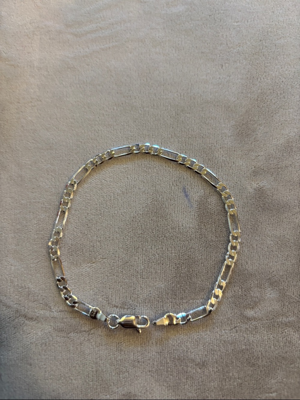 Elegant Silver Figaro Chain Bracelet - Women's Jewelry